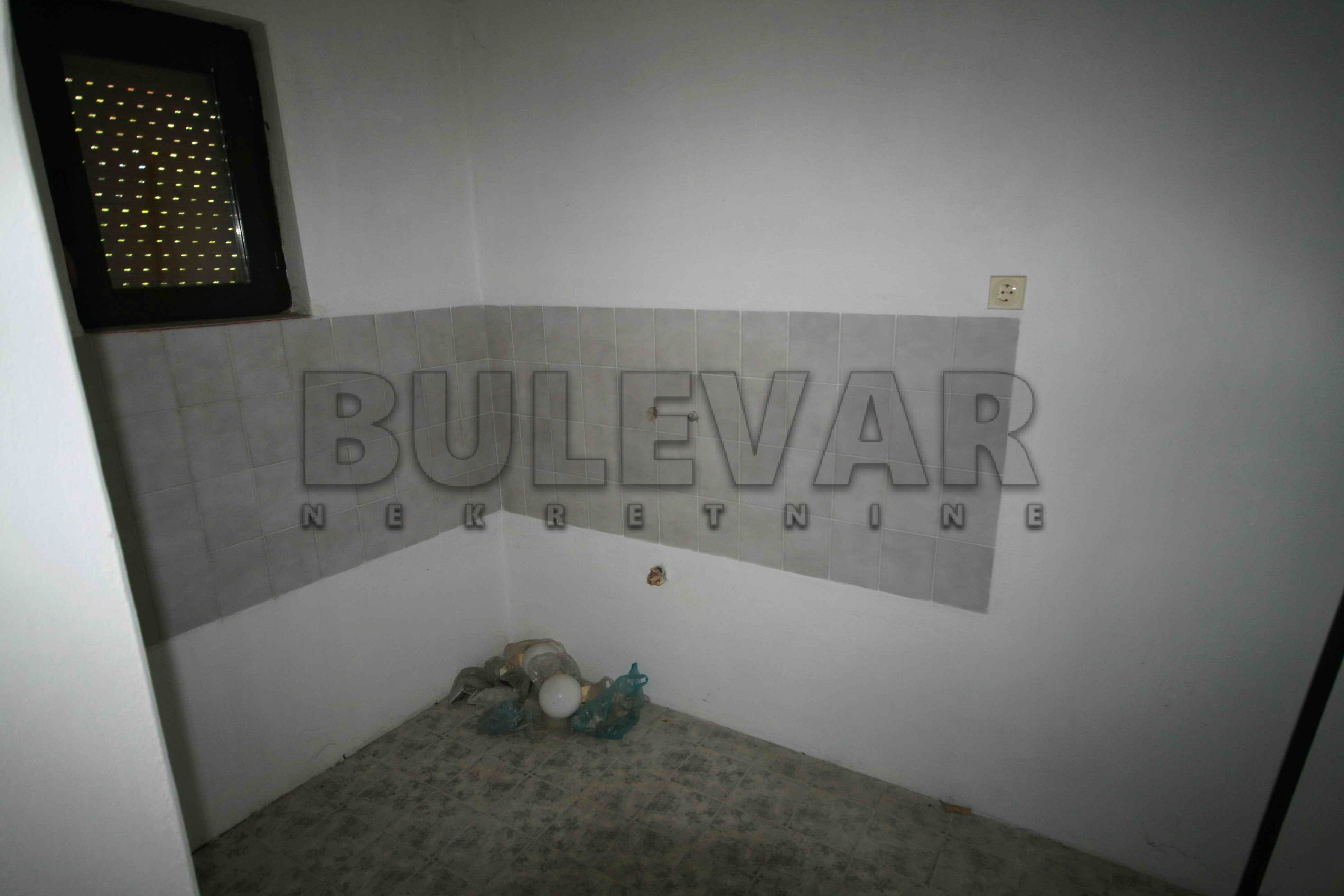 četvorosobna kuća, 261 m2, Palilula, Kalač brdo ID: p-0311 8