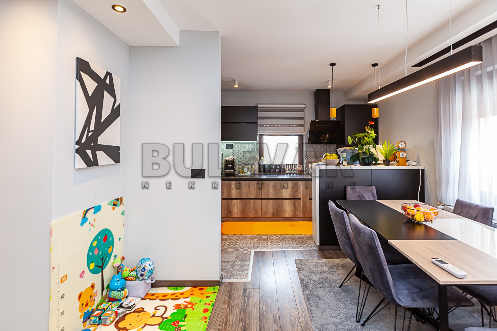 četvorosobna kuća, 265 m2, Čair, Ljube Nenadovića ID: p-09355 3