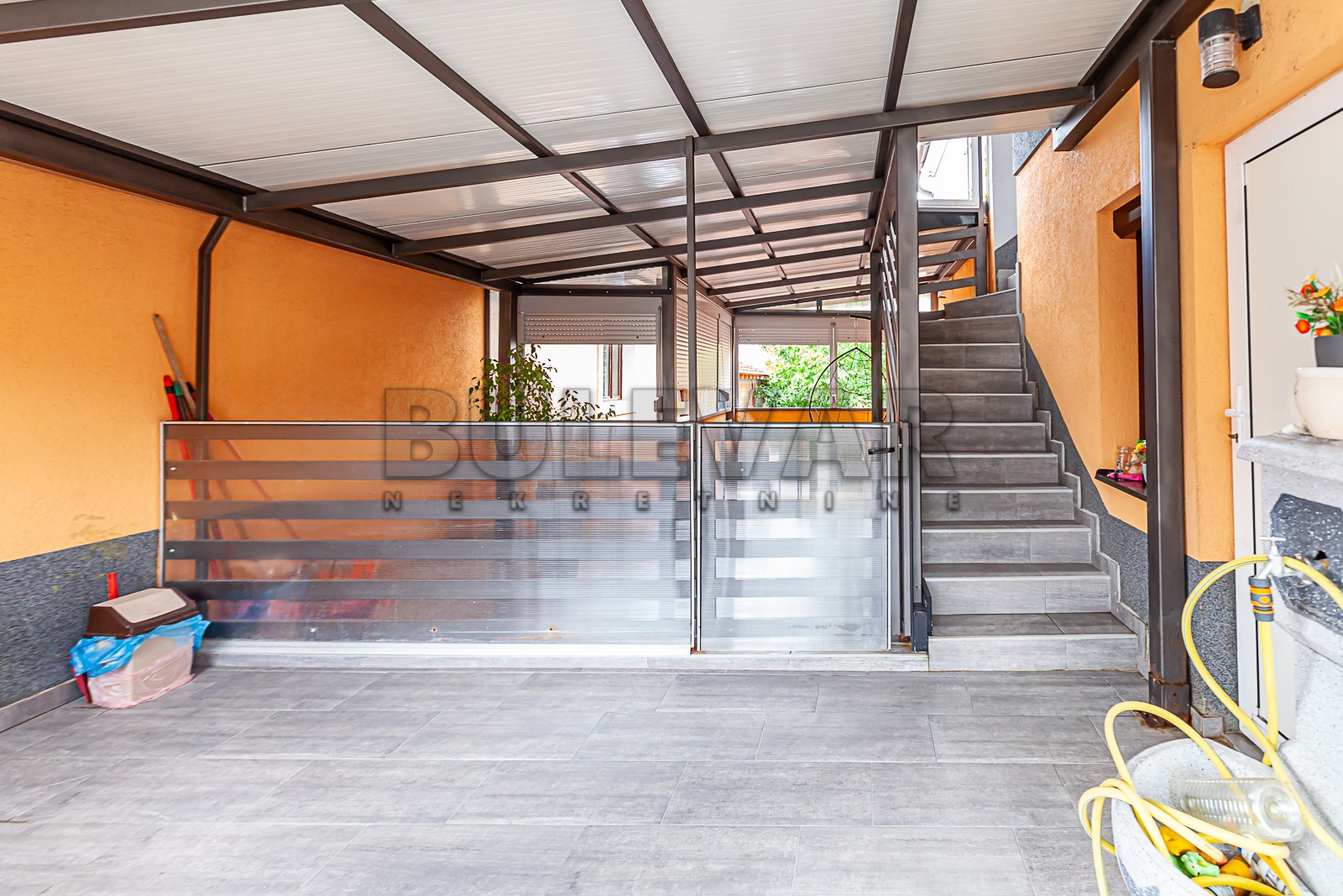 četvorosobna kuća, 265 m2, Čair, Ljube Nenadovića ID: p-09355 18