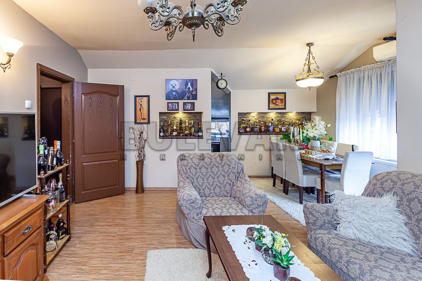 četvorosobna kuća, 265 m2, Čair, Ljube Nenadovića ID: p-09355 29