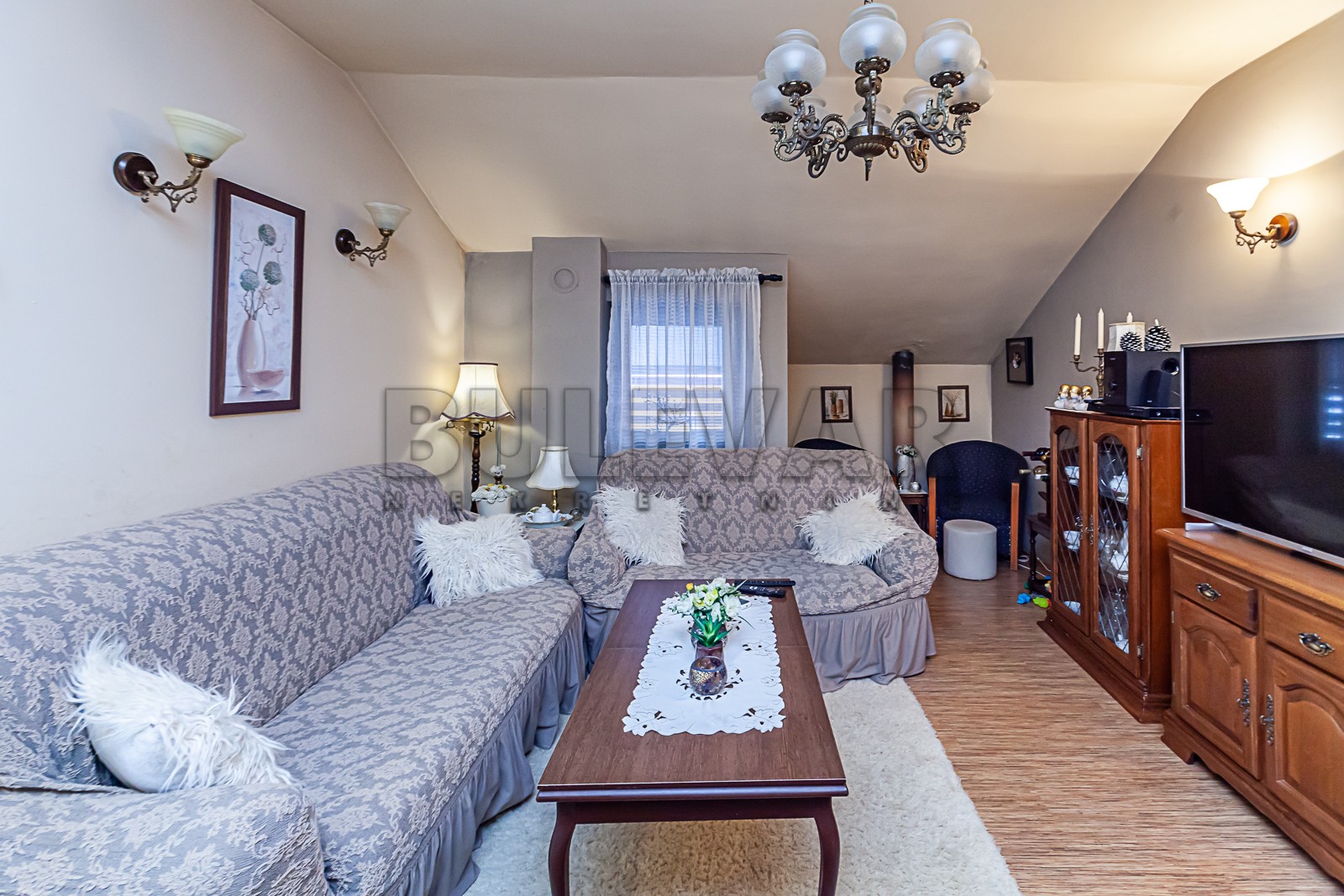 četvorosobna kuća, 265 m2, Čair, Ljube Nenadovića ID: p-09355 27