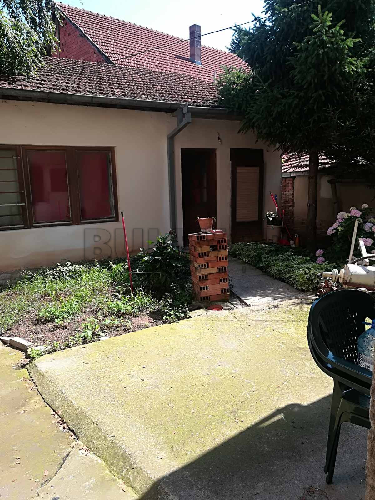 četvorosobna kuća, 270 m2, Crveni Pevac, Vojvode Tankosića ID: p-01401 9