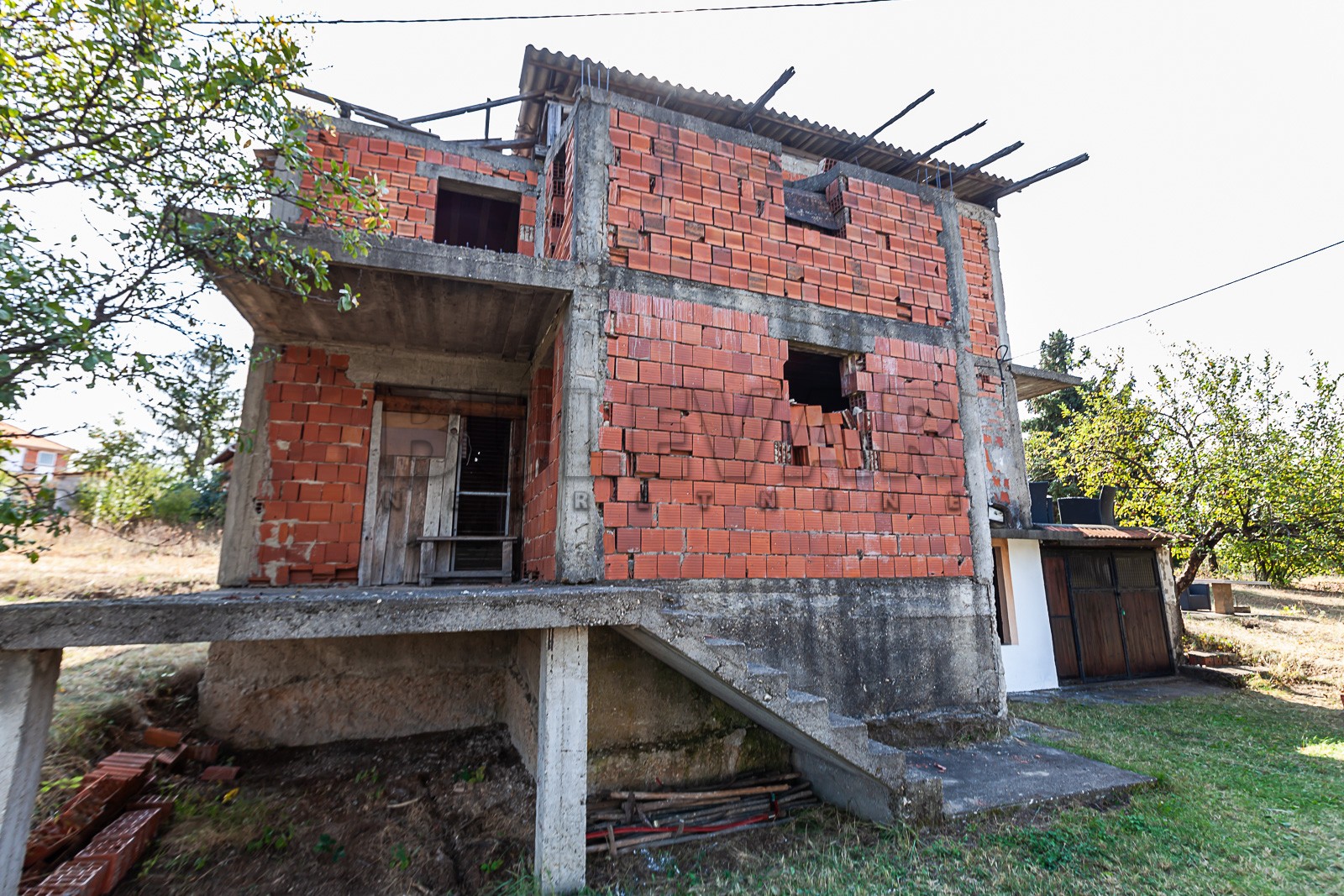 četvorosobna kuća, 270 m2, Palilula, Donjovlaška prilaz 3 ID: p-09847 2