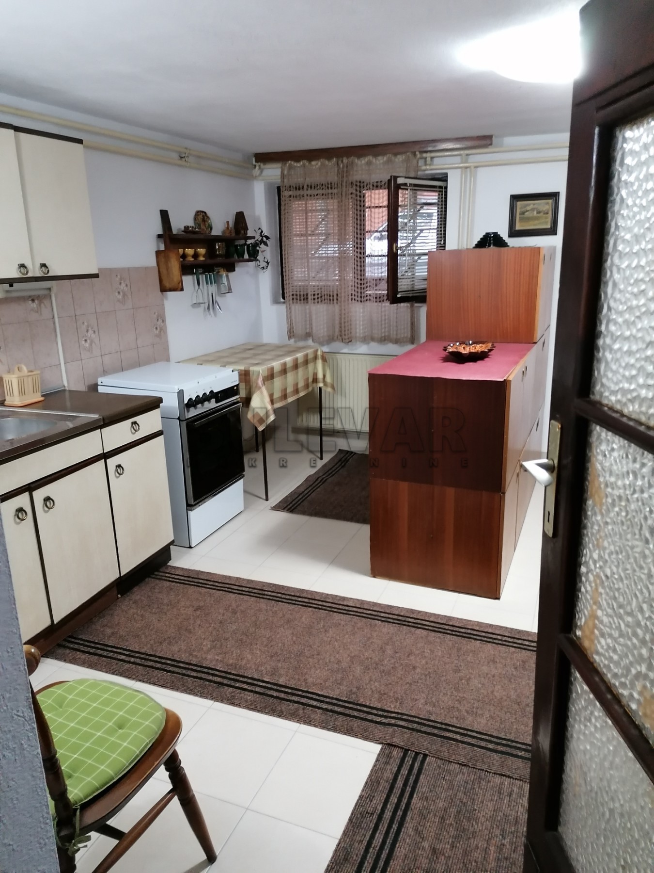 četvorosobna kuća, 275 m2, Centar, Jeronimova ID: p-07609 23