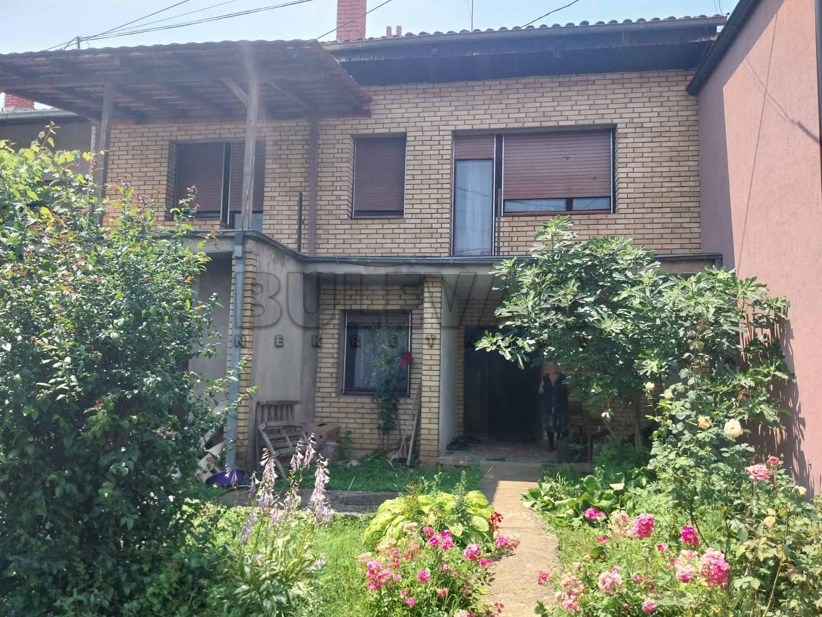 četvorosobna kuća, 283 m2, Njegoševa ID: p-010999 7