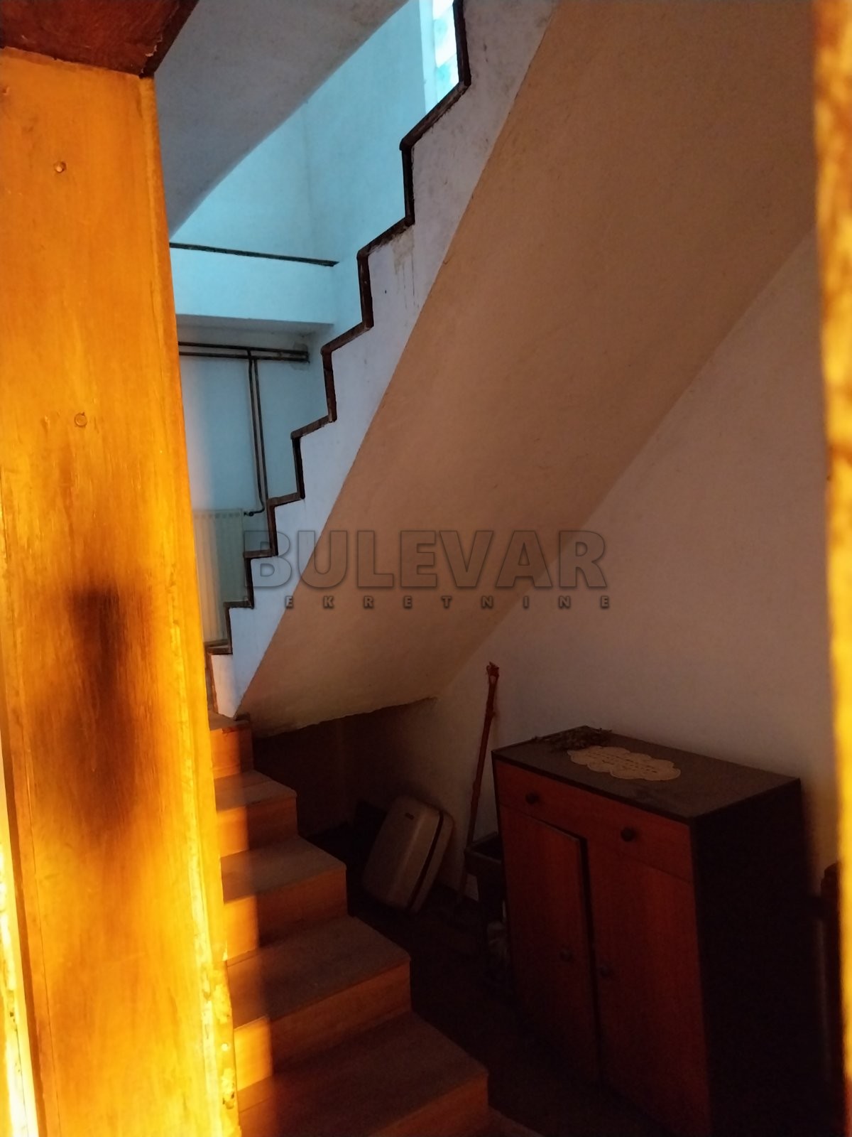 četvorosobna kuća, 283 m2, Njegoševa ID: p-010999 3