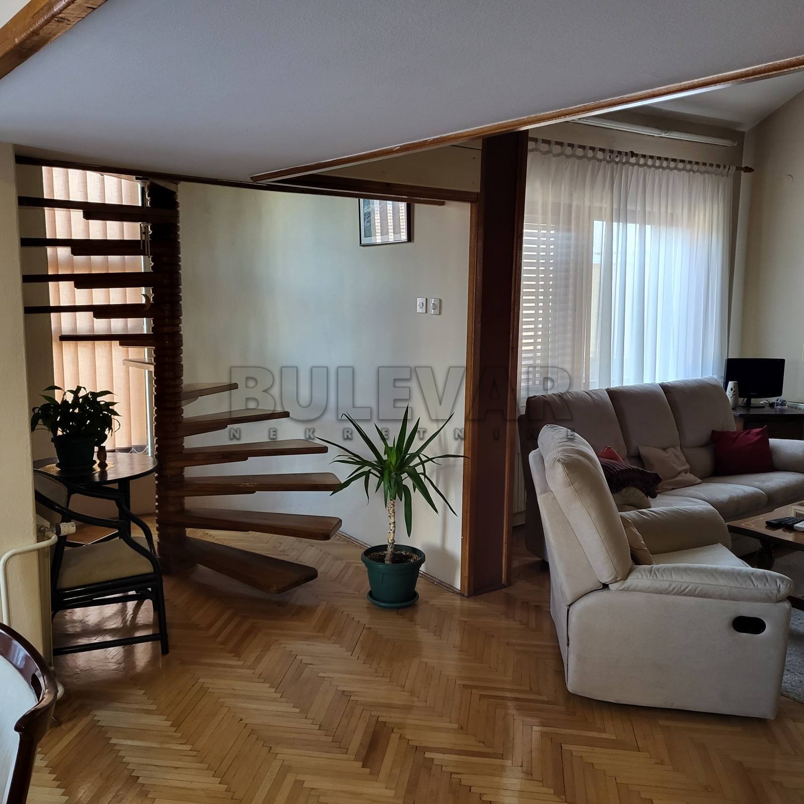 četvorosobna kuća, 286 m2, Knez Mihailova ID: p-07909 5