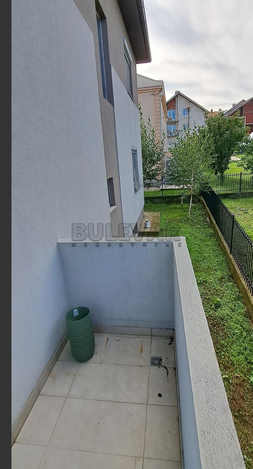 četvorosobna kuća, 300 m2, Aerodrom, 6. puka ID: p-07172 6