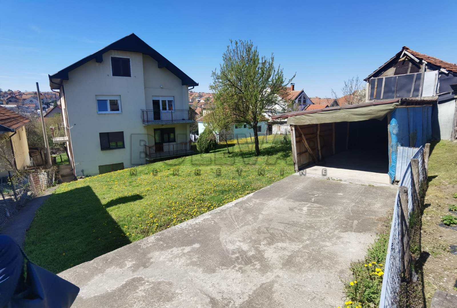 četvorosobna kuća, 300 m2, Bresnica, Martina Bagija ID: p-05559 17