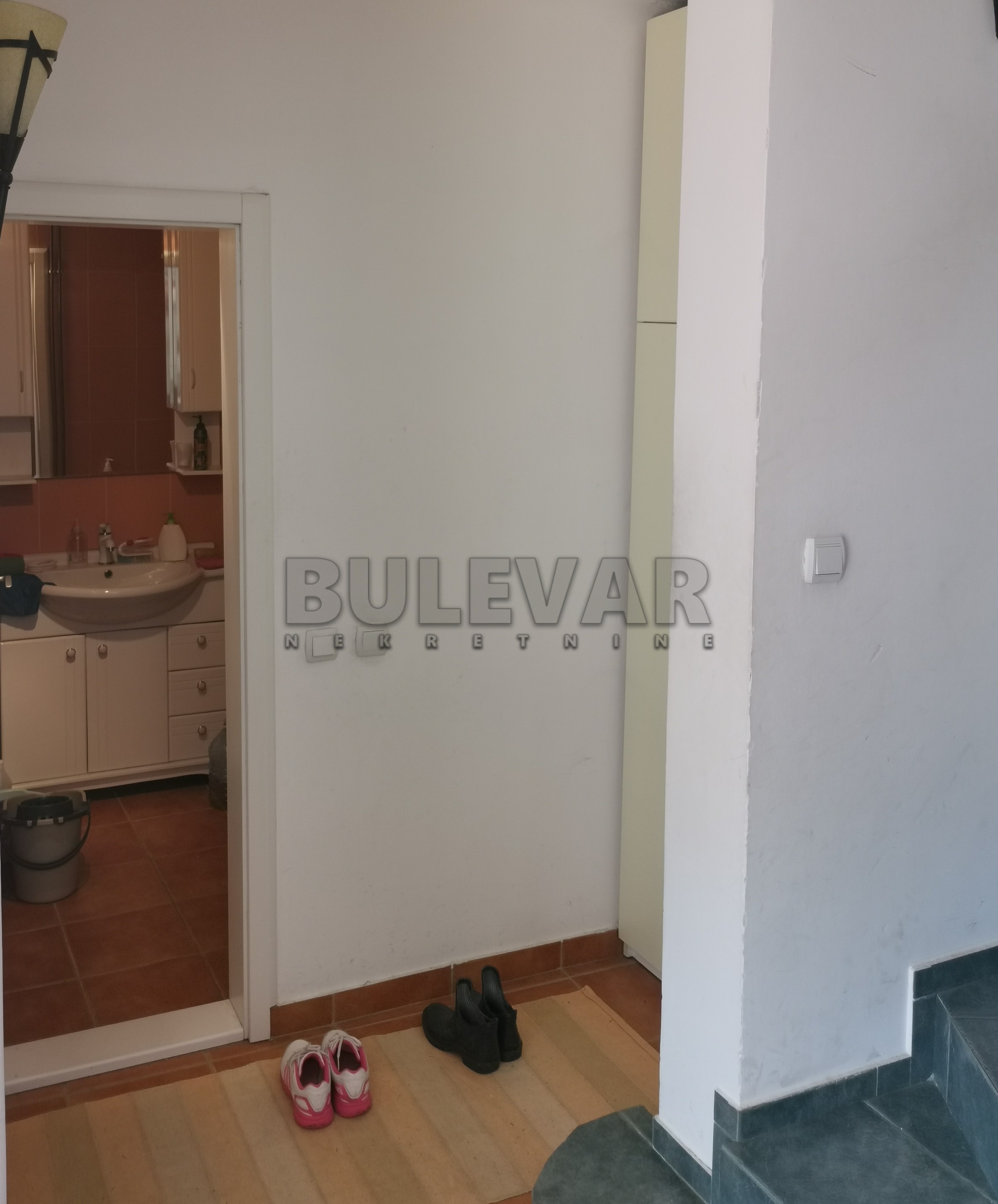 četvorosobna kuća, 314 m2, Centar, Moravska ID: p-07041 9