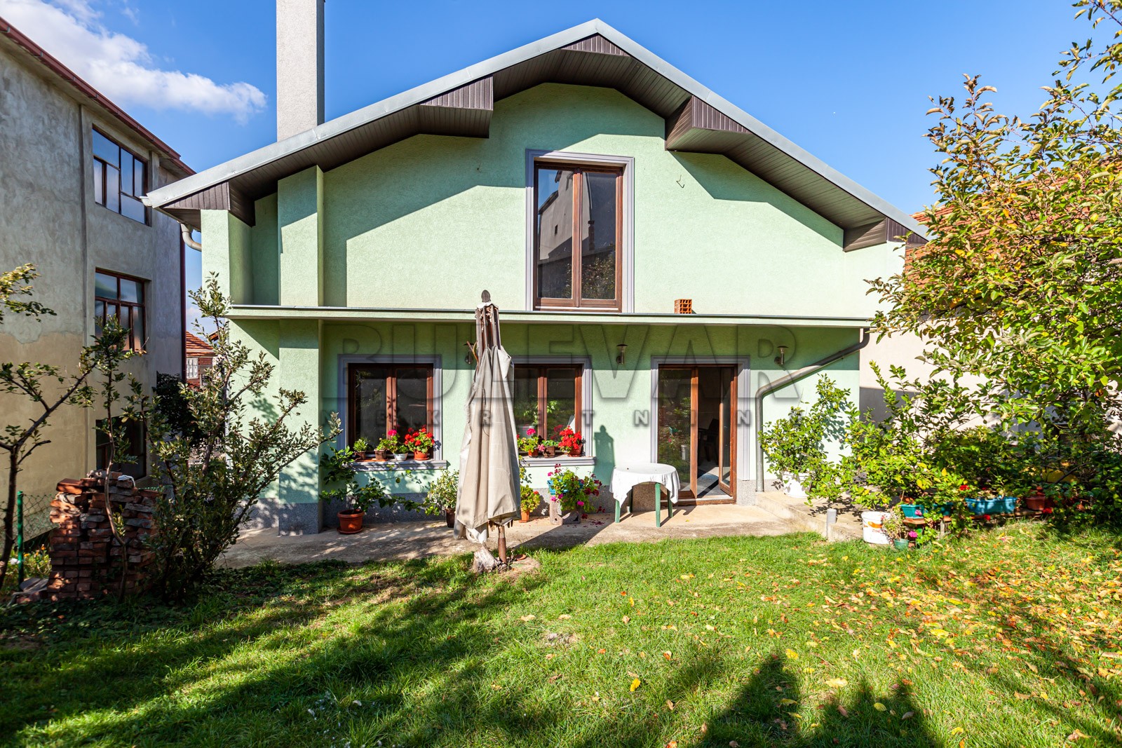 četvorosobna kuća, 300 m2, Palilula, Apelovac ID: p-06962 20