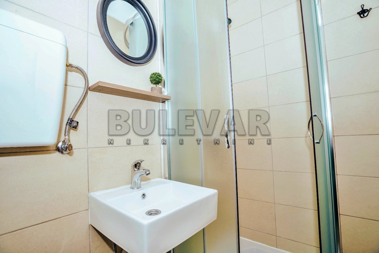 četvorosobna kuća, 300 m2, Palilula, Topličkog partizanskog odreda ID: i-010408 7