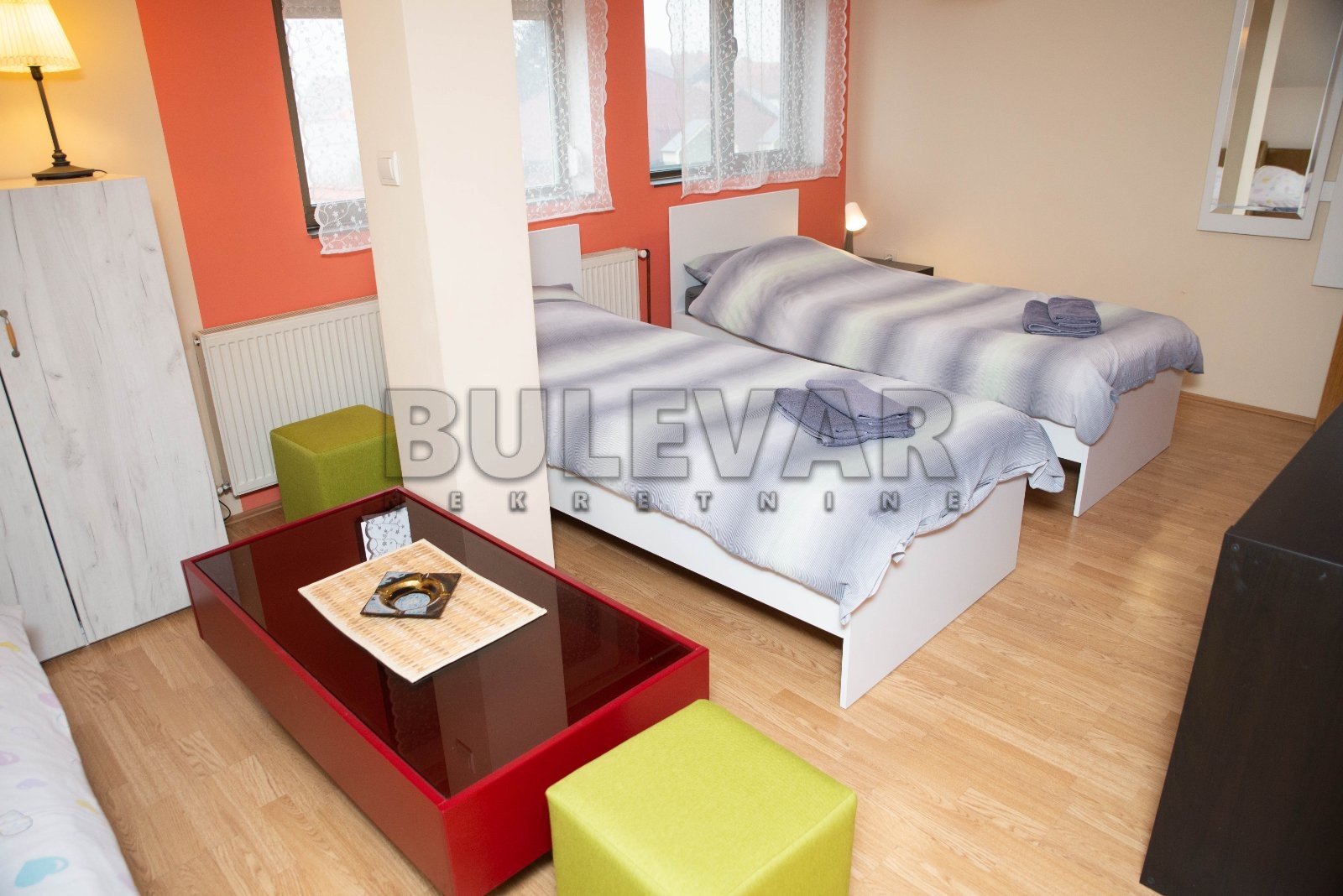 četvorosobna kuća, 300 m2, Palilula, Topličkog partizanskog odreda ID: i-010408 22