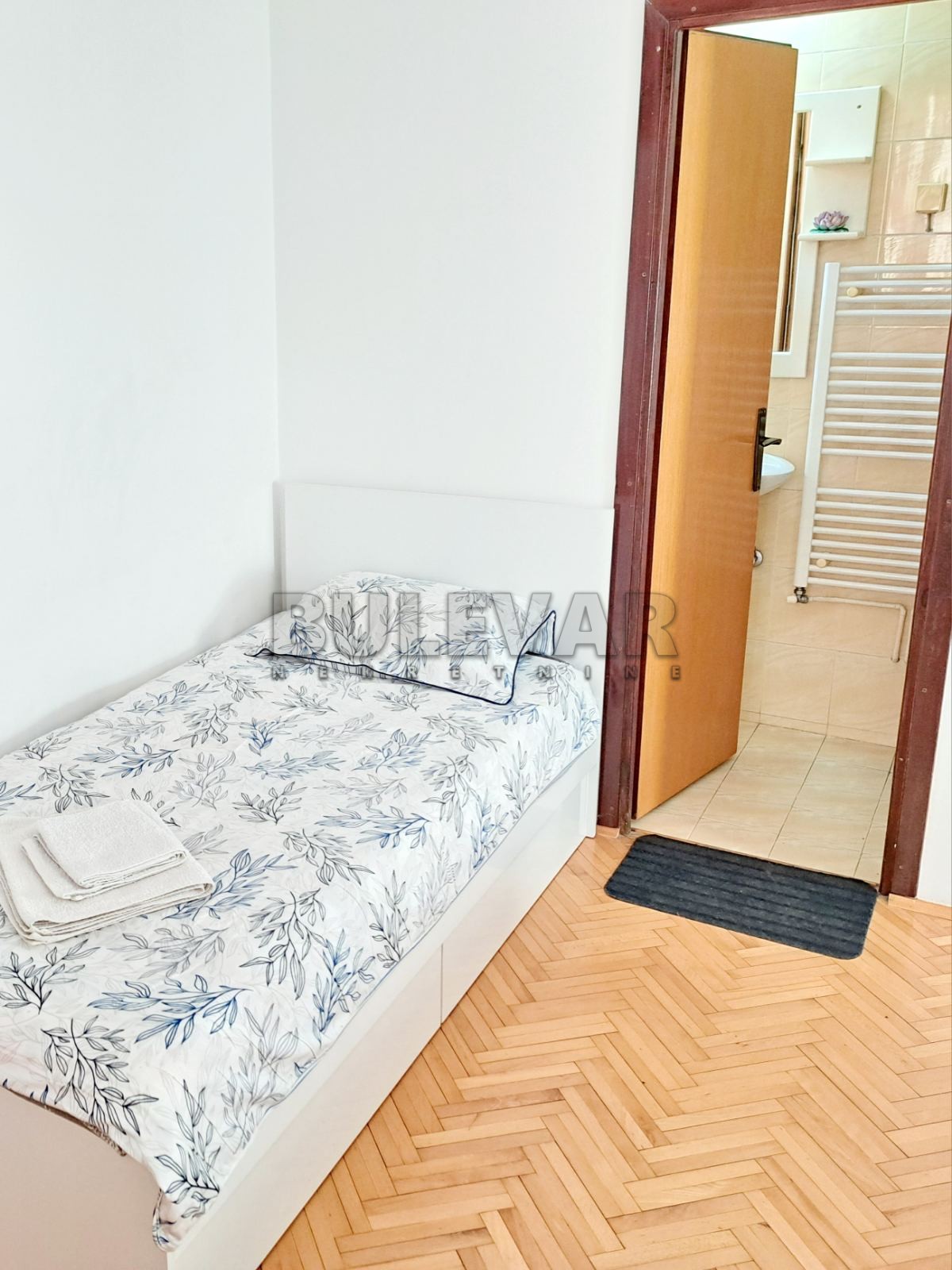 četvorosobna kuća, 300 m2, Palilula, Topličkog partizanskog odreda ID: i-010408 13