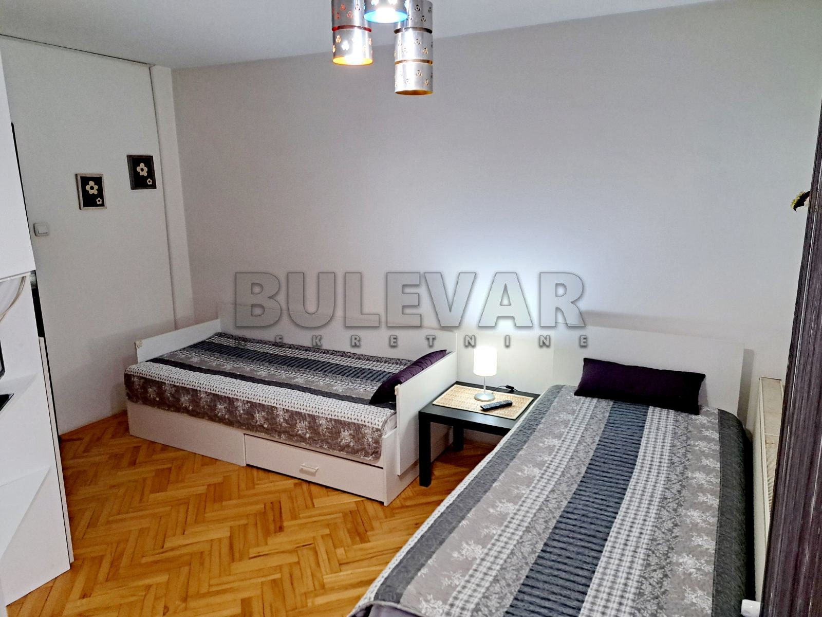 četvorosobna kuća, 300 m2, Palilula, Topličkog partizanskog odreda ID: i-010408 14