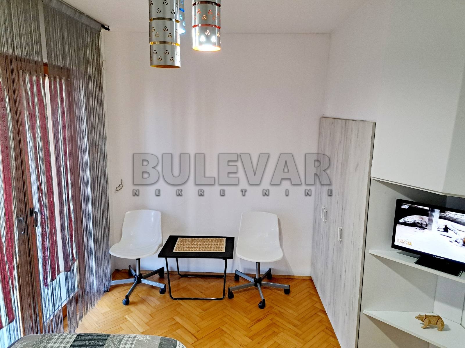 četvorosobna kuća, 300 m2, Palilula, Topličkog partizanskog odreda ID: i-010408 16