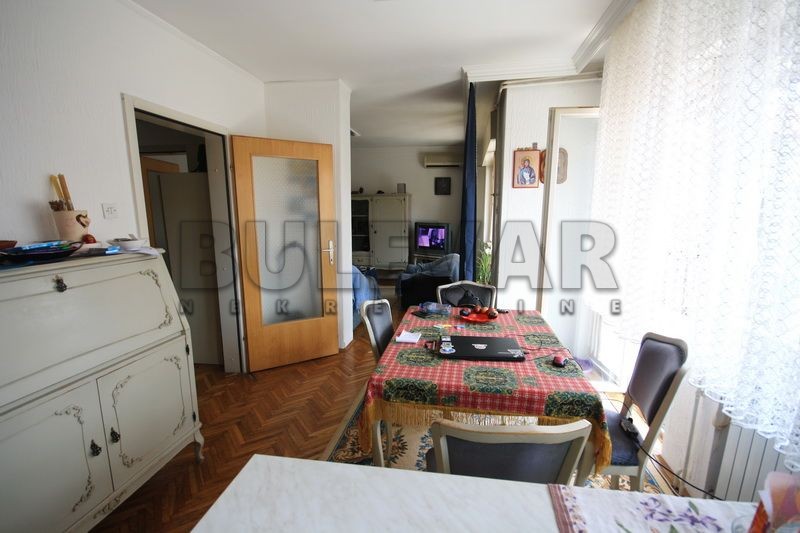 četvorosobna kuća, 300 m2, Pantelej, Somborska ID: p-0241 4