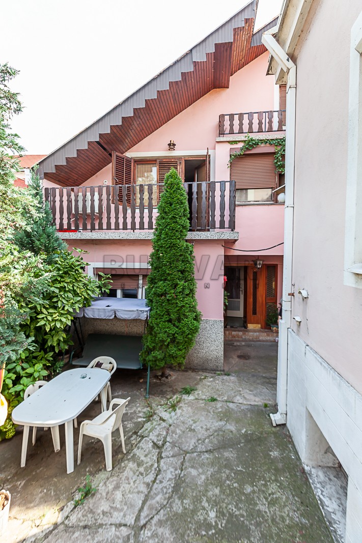 četvorosobna kuća, 310 m2, Kičevo, Kosovska ID: p-09668 17