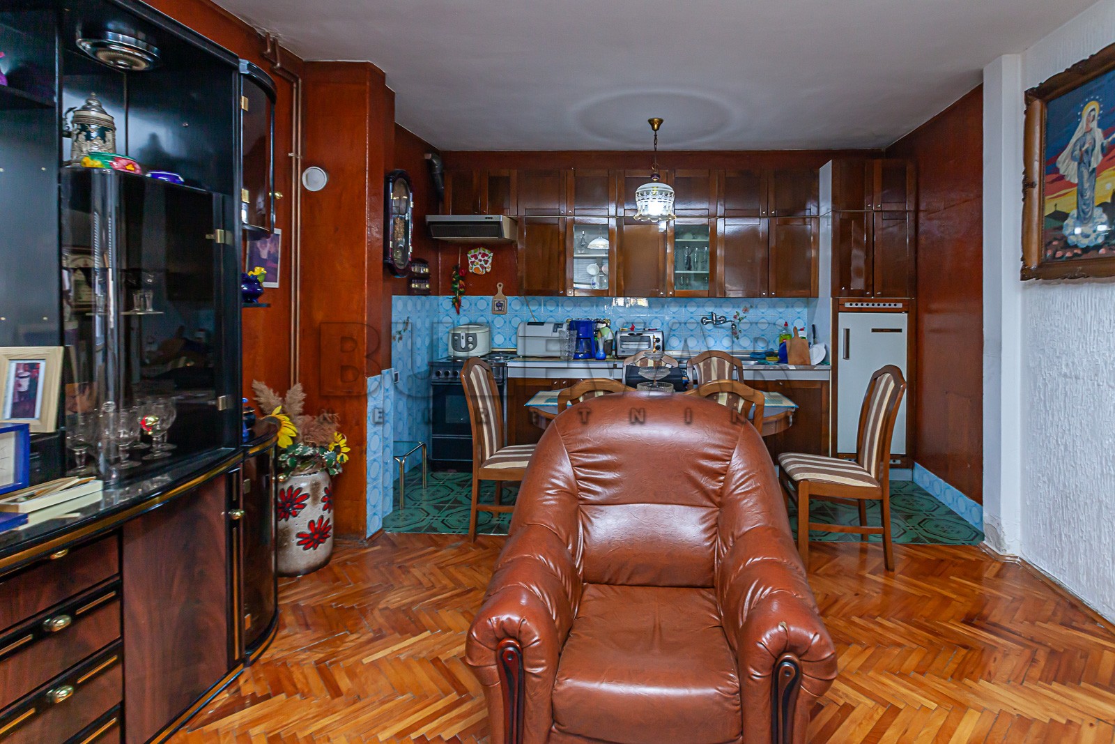 četvorosobna kuća, 310 m2, Kičevo, Kosovska ID: p-09668 3