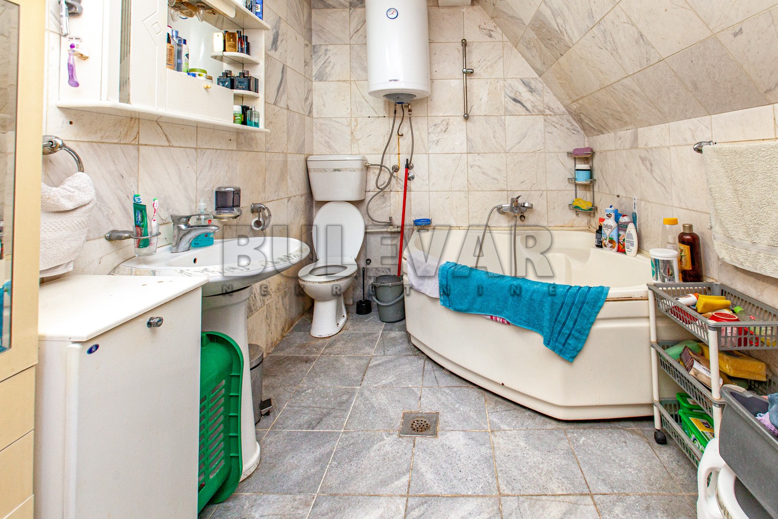 četvorosobna kuća, 324 m2, Centar, Primorska ID: p-02956 22