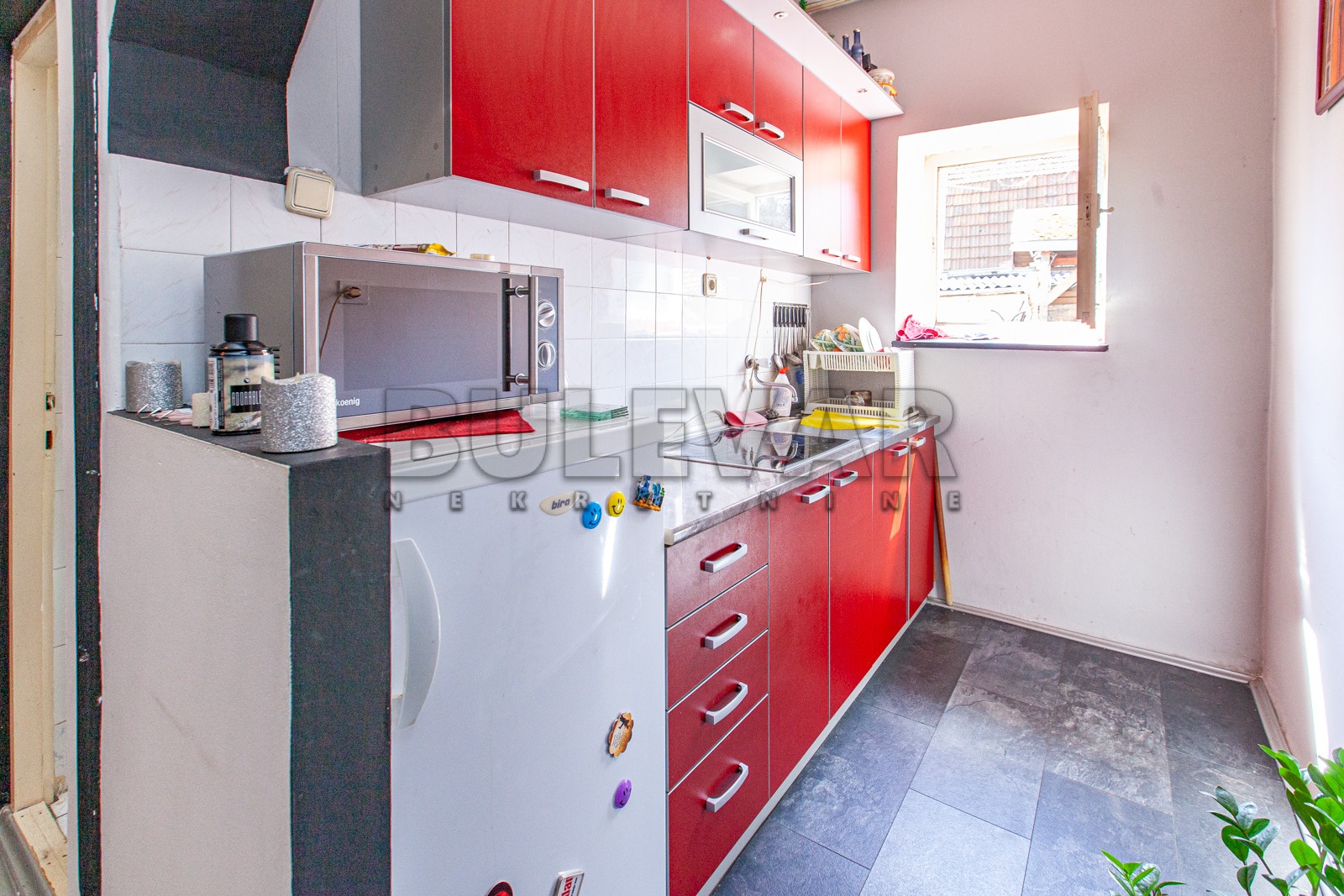 četvorosobna kuća, 324 m2, Centar, Primorska ID: p-02956 10