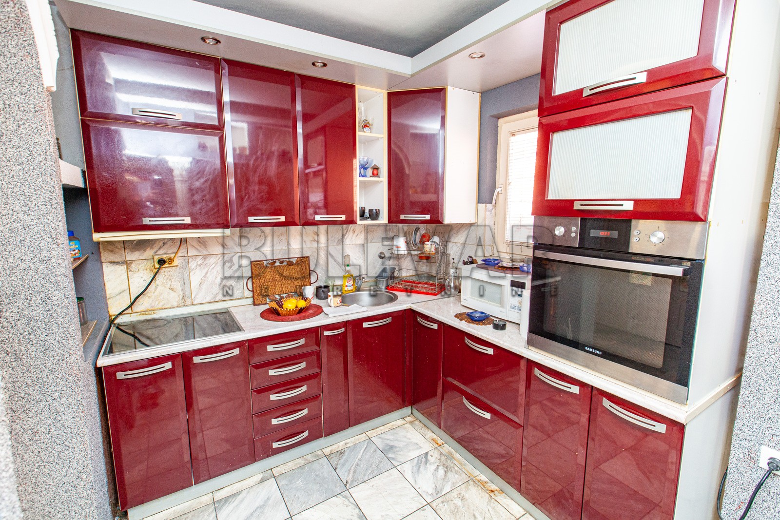 četvorosobna kuća, 324 m2, Centar, Primorska ID: p-02956 19
