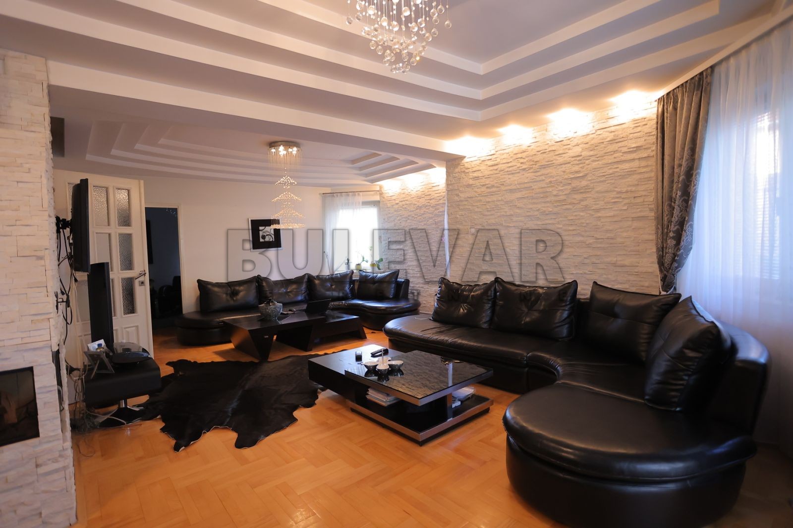 četvorosobna kuća, 332 m2, Durlan, Despota Djurdja ID: p-06868 6