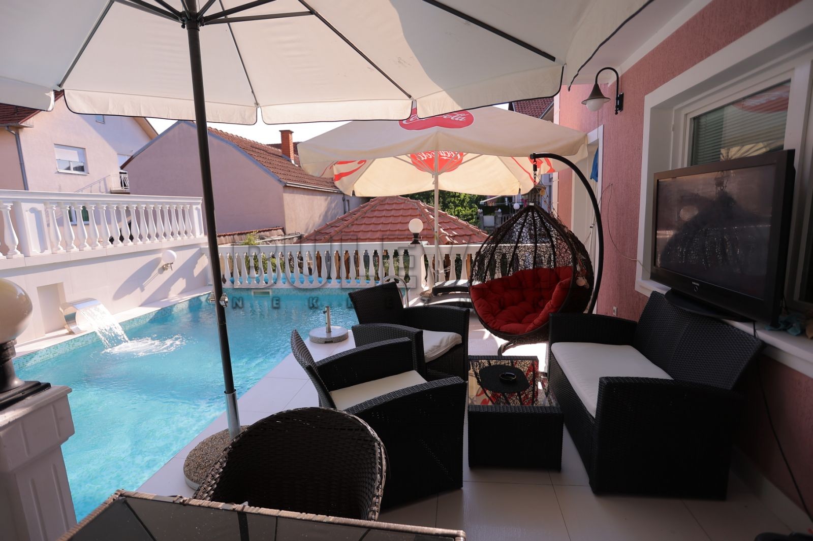 četvorosobna kuća, 332 m2, Durlan, Despota Djurdja ID: p-06868 10