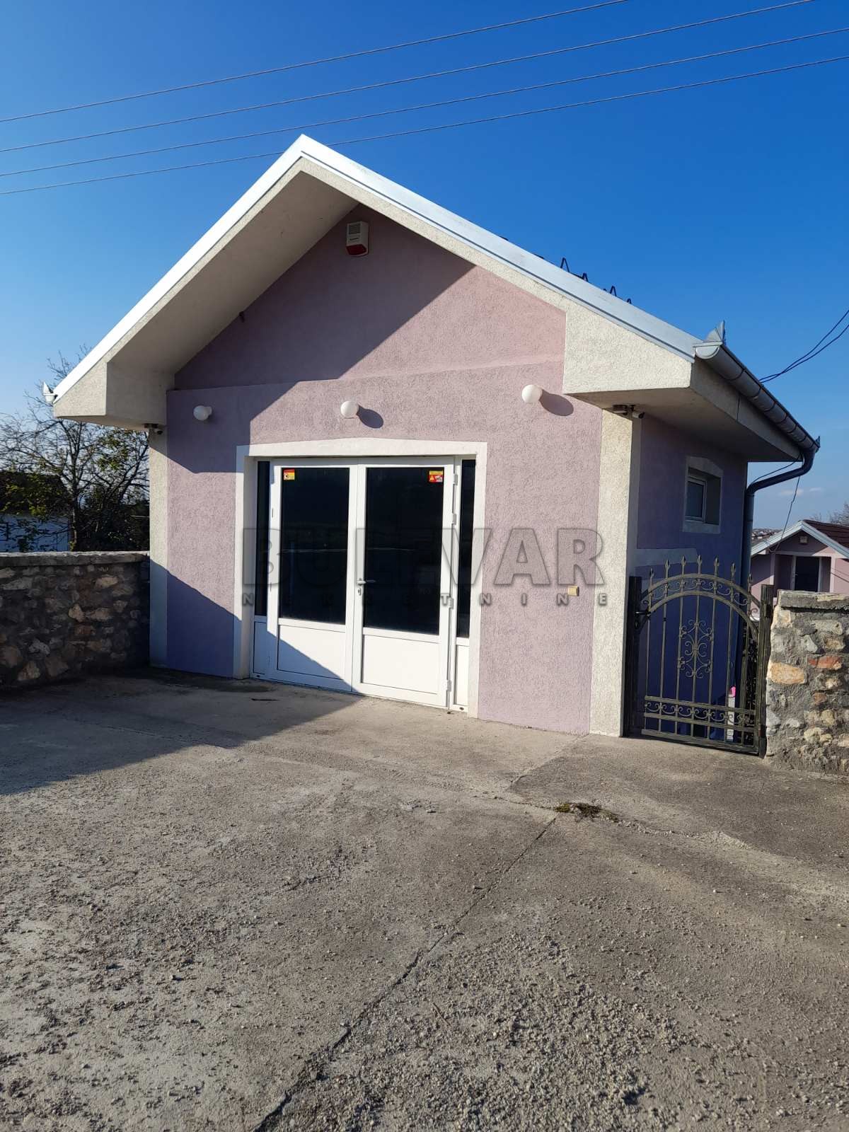 četvorosobna kuća, 350 m2, Maršić, 19. oktobra ID: p-04544 2