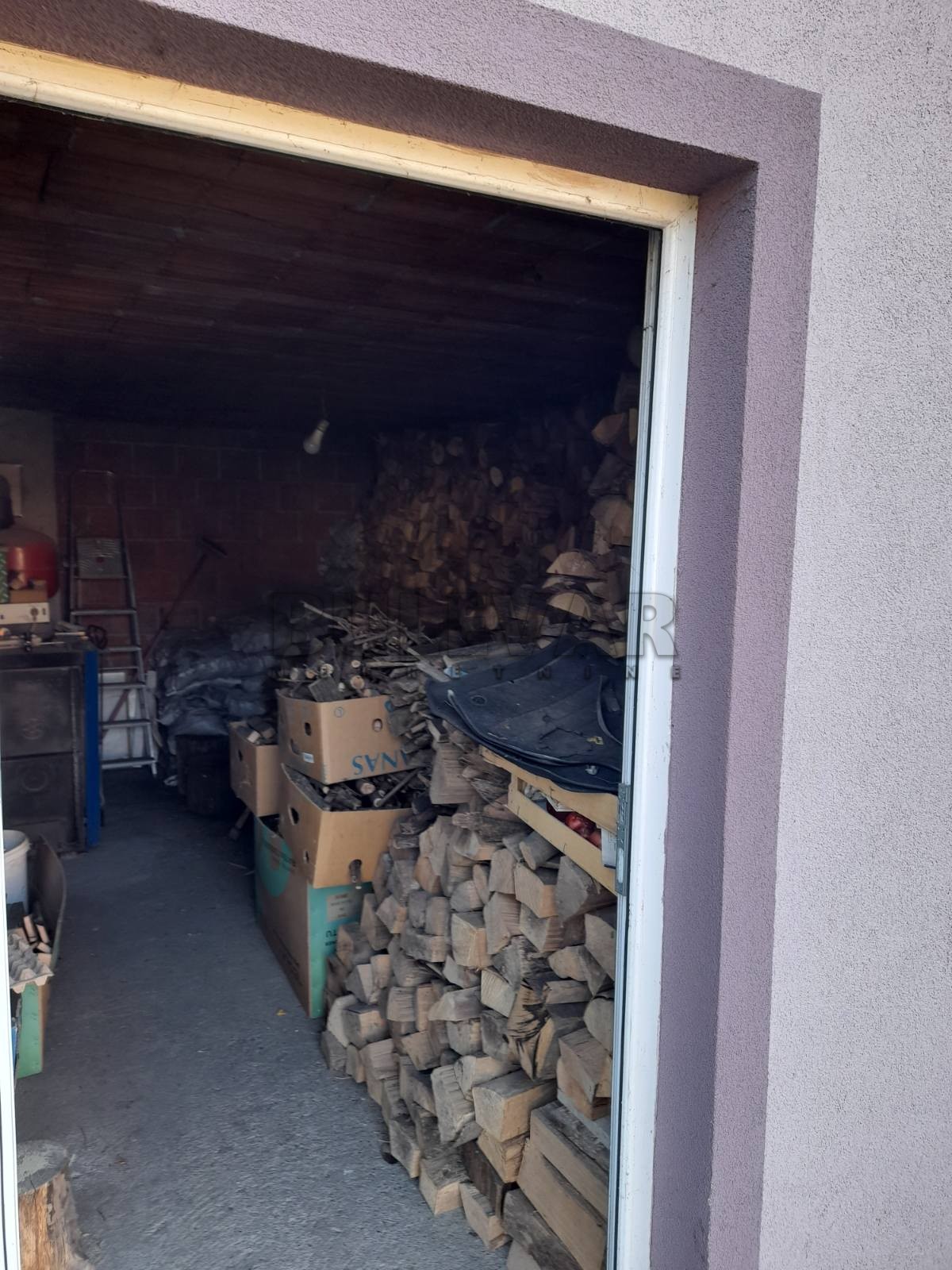 četvorosobna kuća, 350 m2, Maršić, 19. oktobra ID: p-04544 12