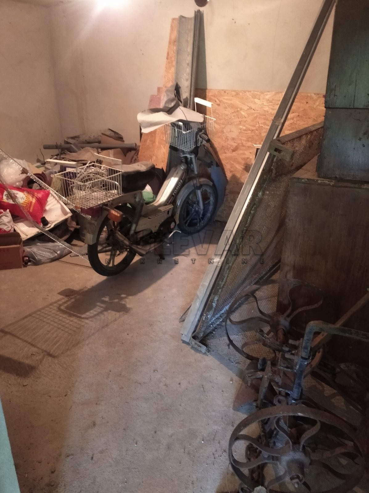 četvorosobna kuća, 360 m2, Jovanovac, Jovanovac ID: p-06055 25