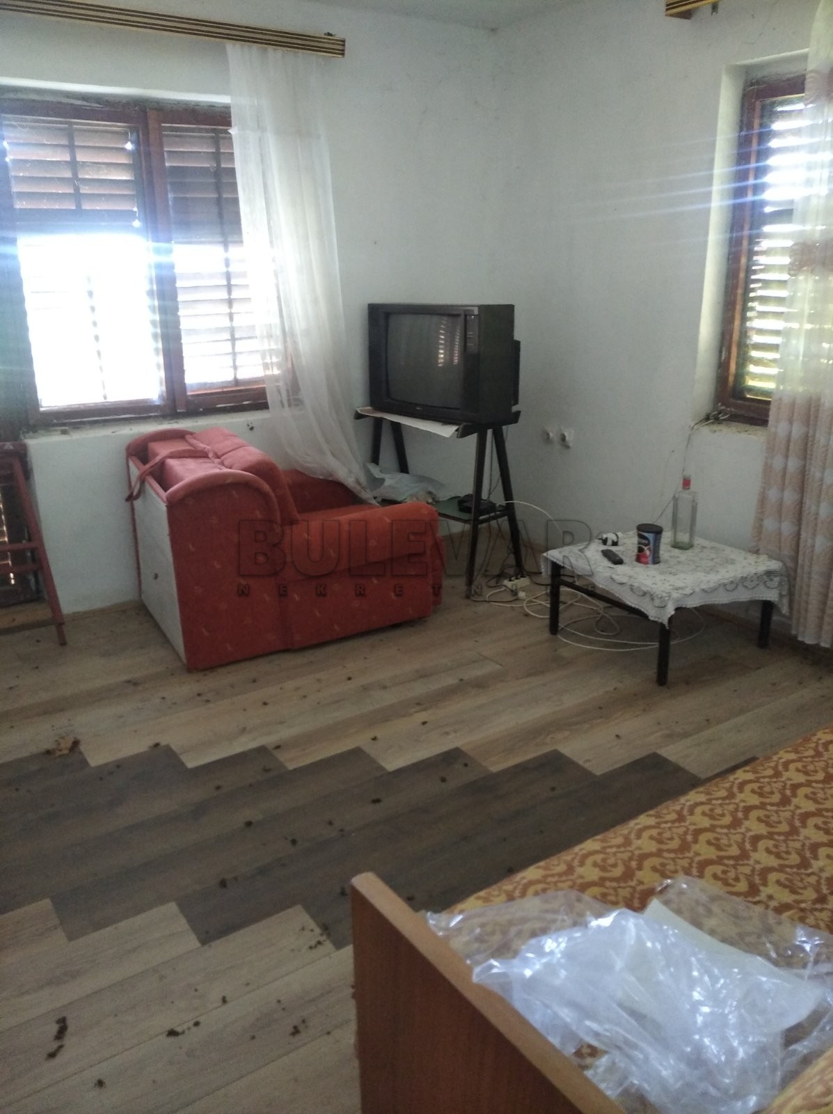 četvorosobna kuća, 360 m2, Jovanovac, Jovanovac ID: p-06055 15