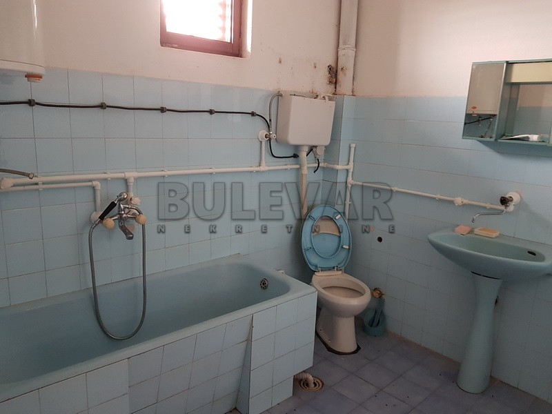 četvorosobna kuća, 376 m2, Krajkovac, Krajkovac ID: p-08212 16