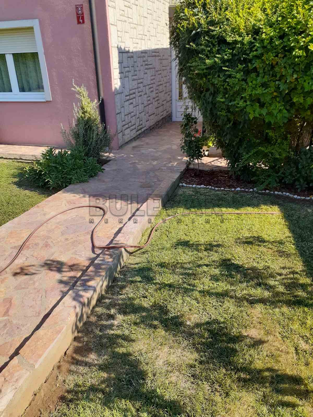 četvorosobna kuća, 400 m2, Kragujevac, Vladimira Rolovića ID: p-06271 3