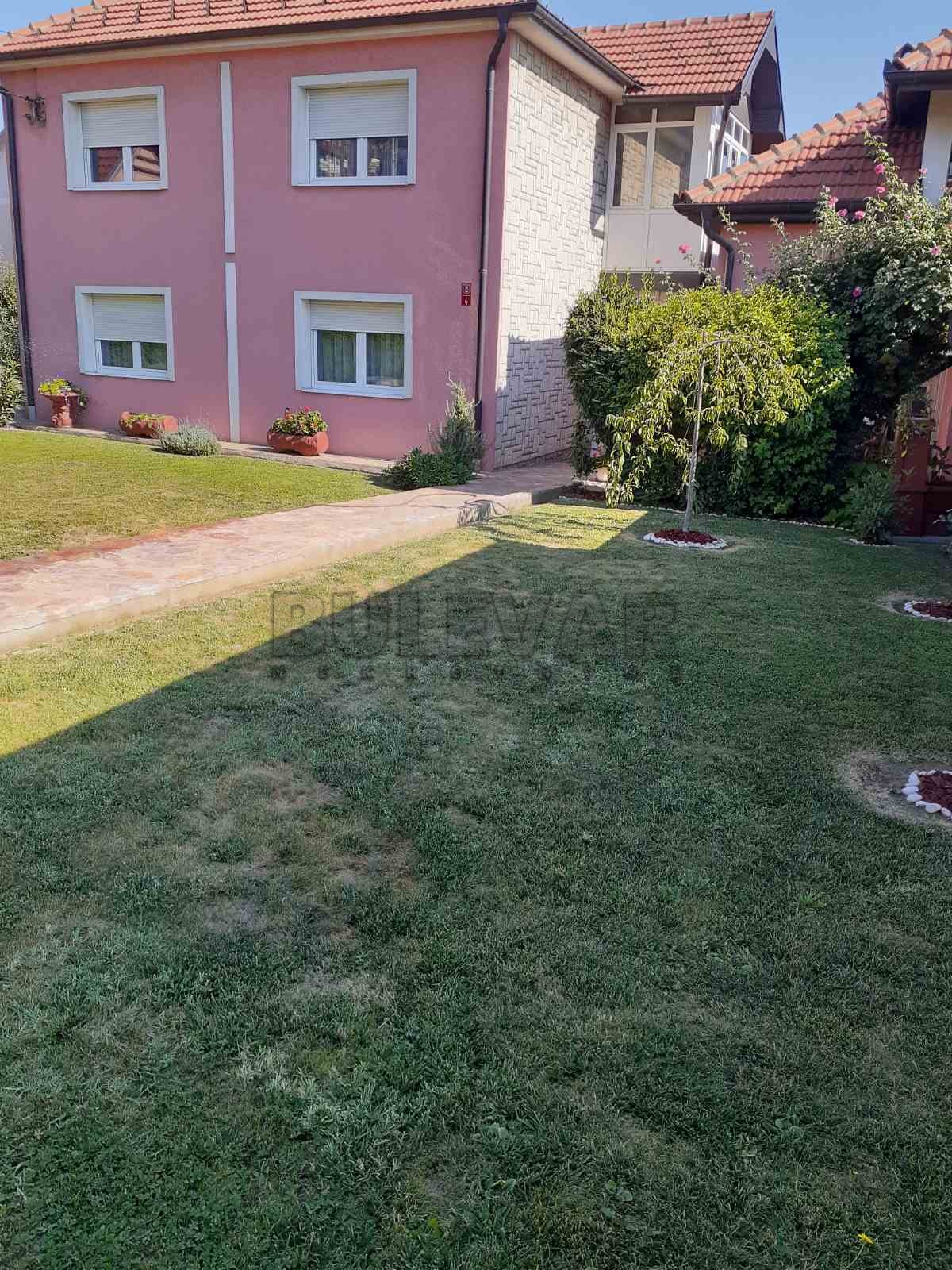četvorosobna kuća, 400 m2, Kragujevac, Vladimira Rolovića ID: p-06271 5