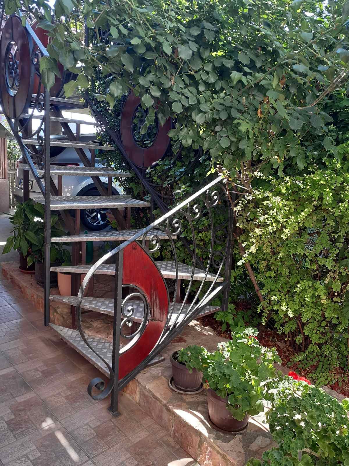 četvorosobna kuća, 400 m2, Kragujevac, Vladimira Rolovića ID: p-06271 15