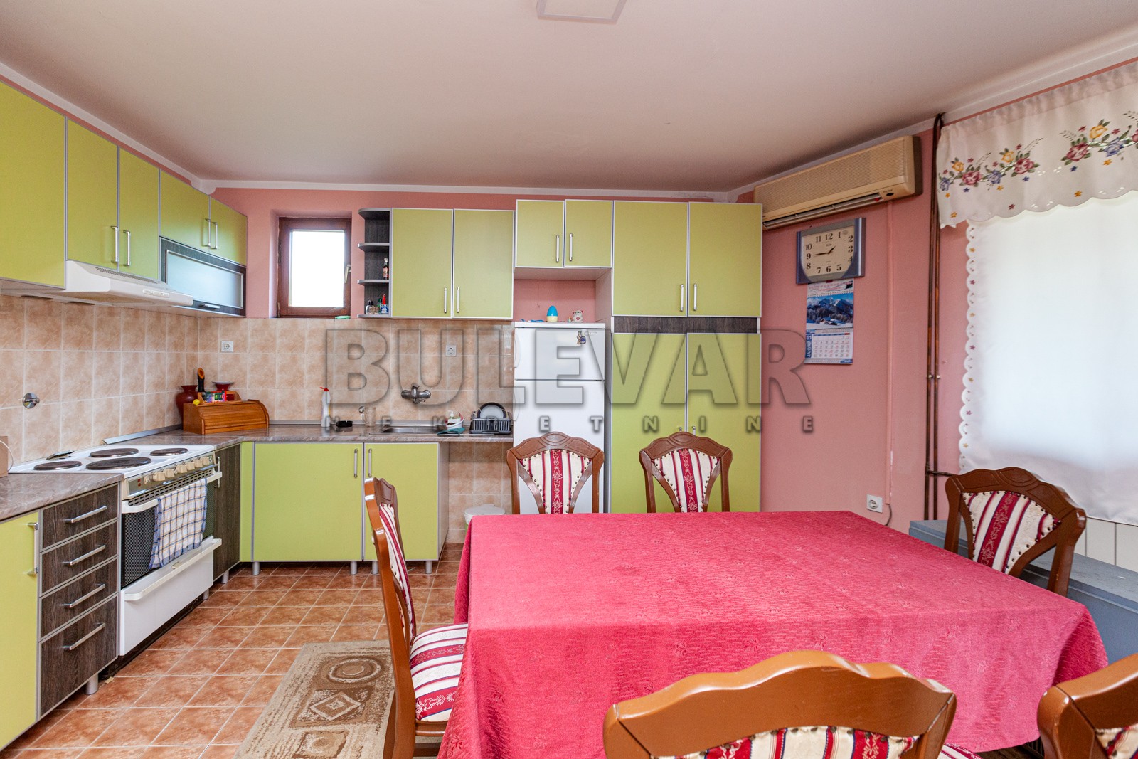 četvorosobna kuća, 448 m2, Pantelej, Kruševska ID: p-06119 6