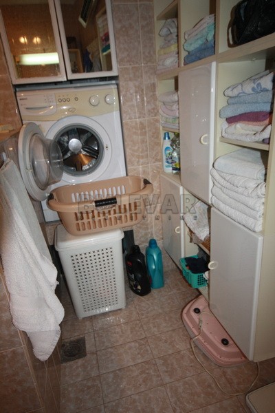 četvorosobna kuća, 456 m2, Durlan, Donjovrežinska ID: p-01617 16