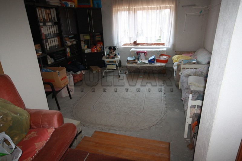 četvorosobna kuća, 456 m2, Durlan, Donjovrežinska ID: p-01617 21