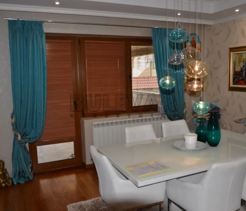 četvorosobna kuća, 519 m2, Kragujevac, Cara Konstantina ID: p-09113 7