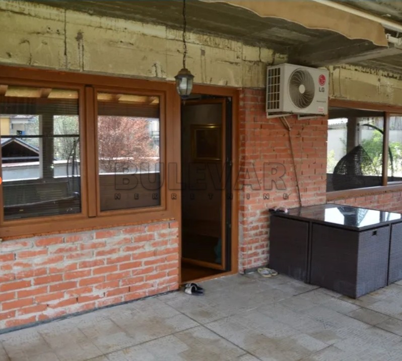 četvorosobna kuća, 519 m2, Kragujevac, Cara Konstantina ID: p-09113 8