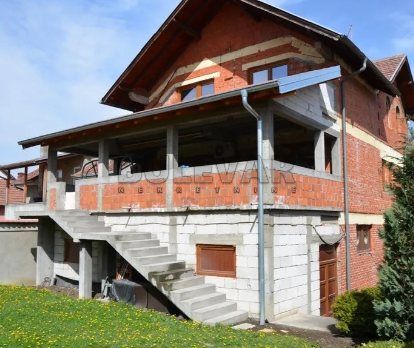 četvorosobna kuća, 519 m2, Kragujevac, Cara Konstantina ID: p-09113 3