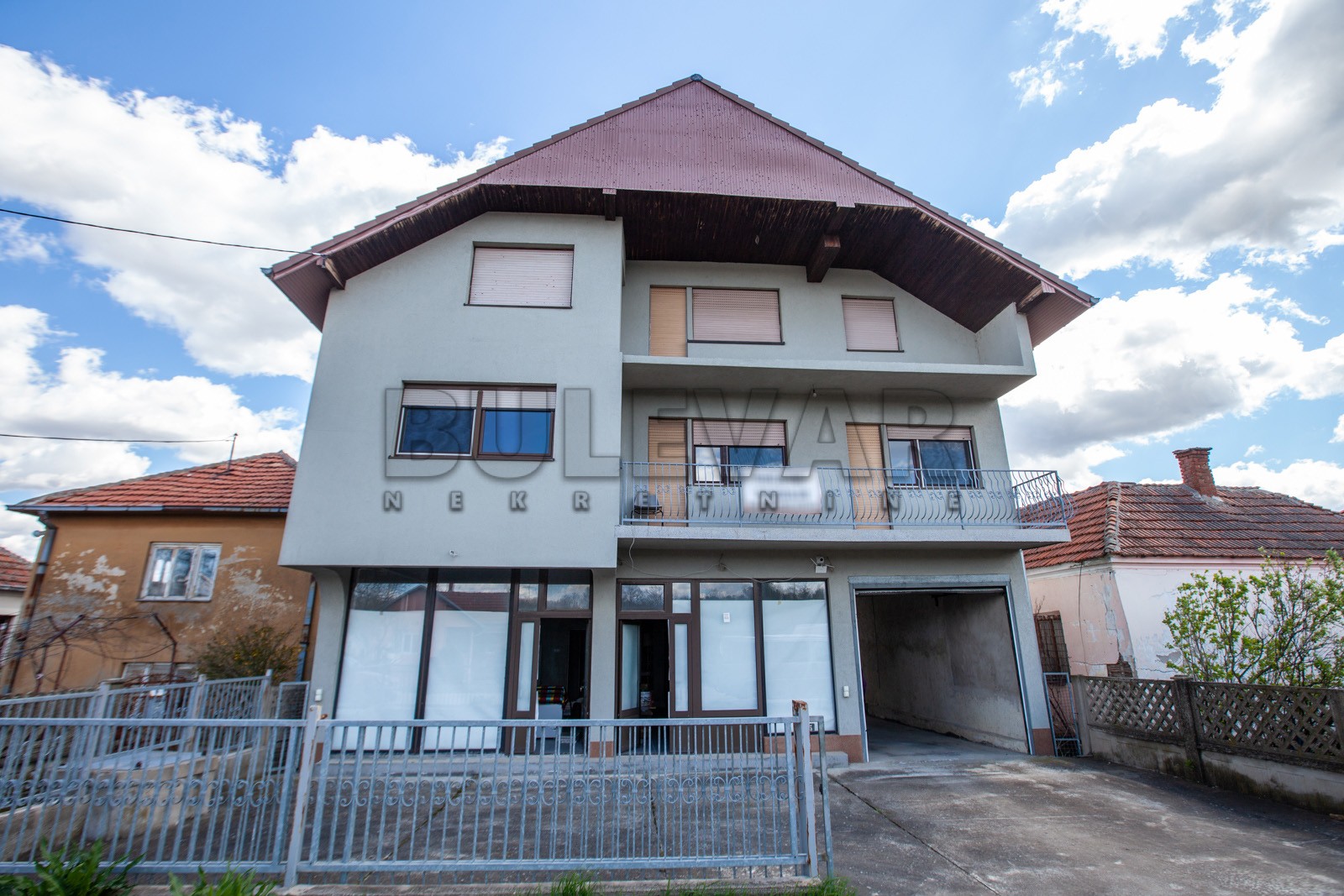 četvorosobna kuća, 525 m2, Tešica, Tešica ID: p-08525 2