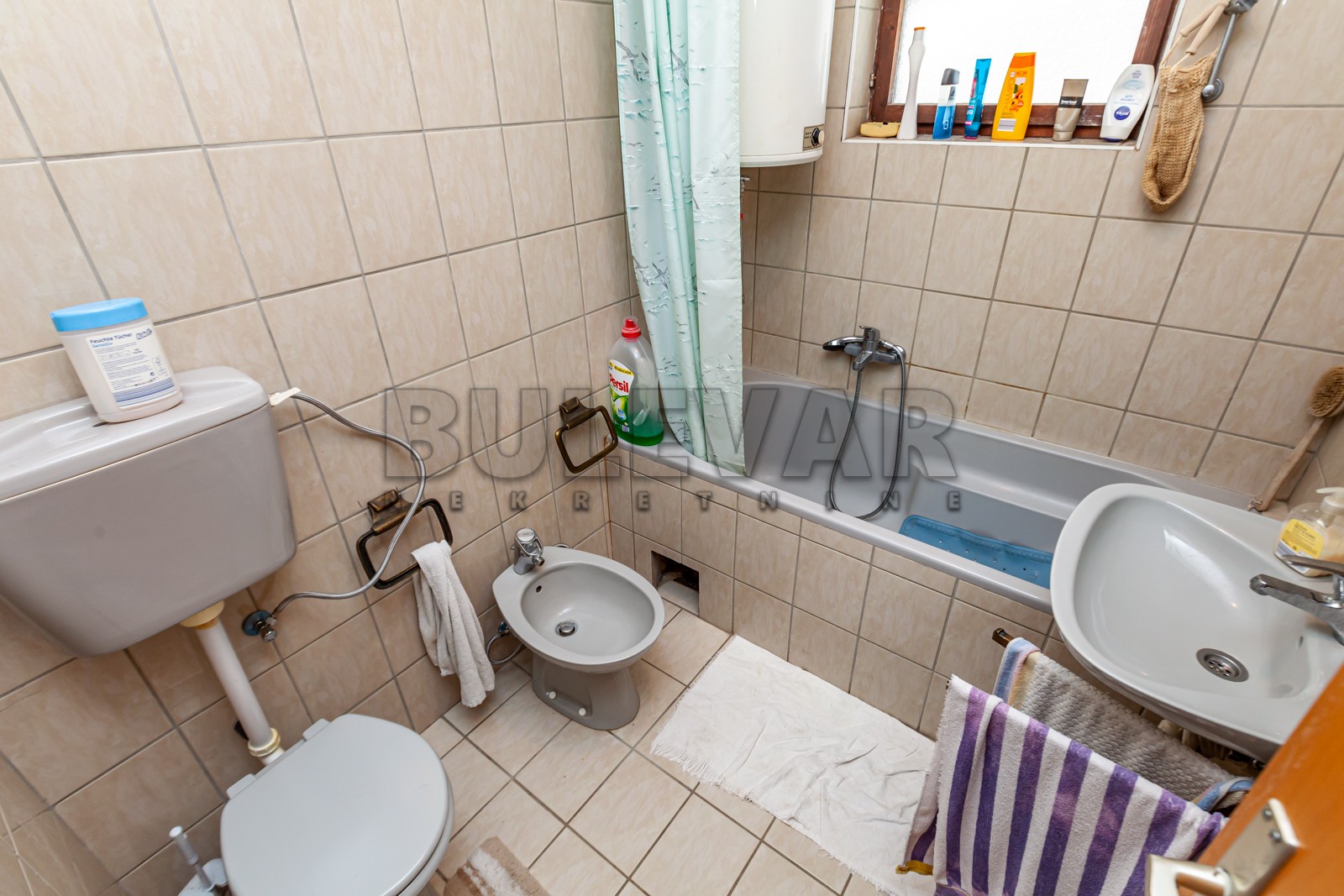 četvorosobna kuća, 525 m2, Tešica, Tešica ID: p-08525 18