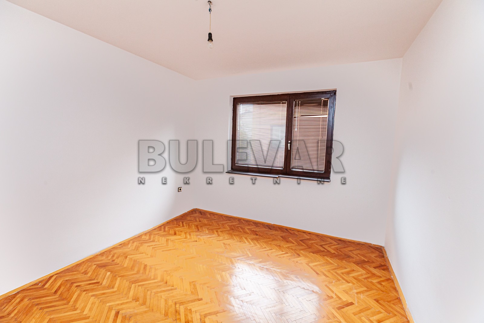 četvorosobna kuća, 560 m2, Pantelej, Krfska ID: p-04579 26