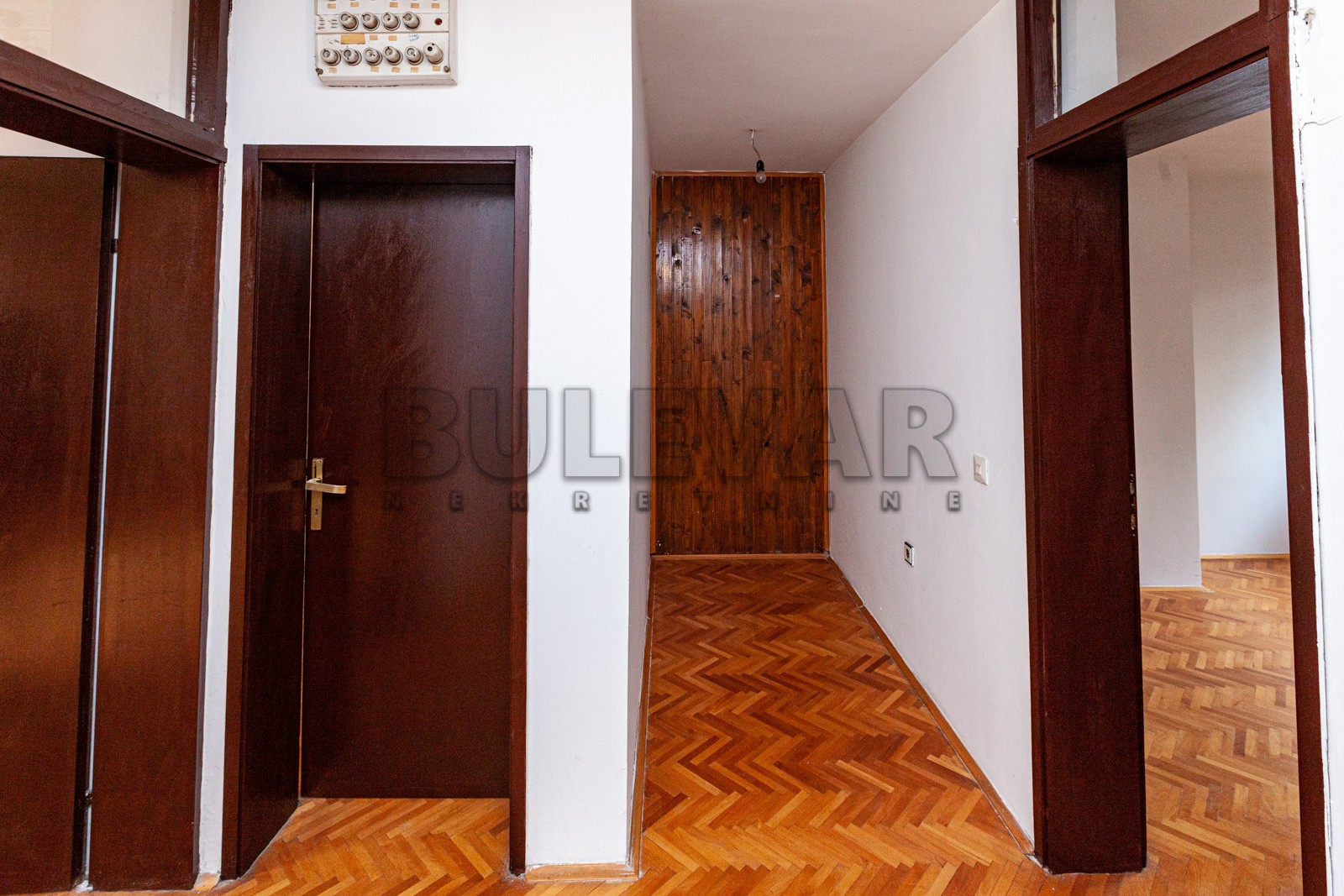 četvorosobna kuća, 560 m2, Pantelej, Krfska ID: p-04579 28
