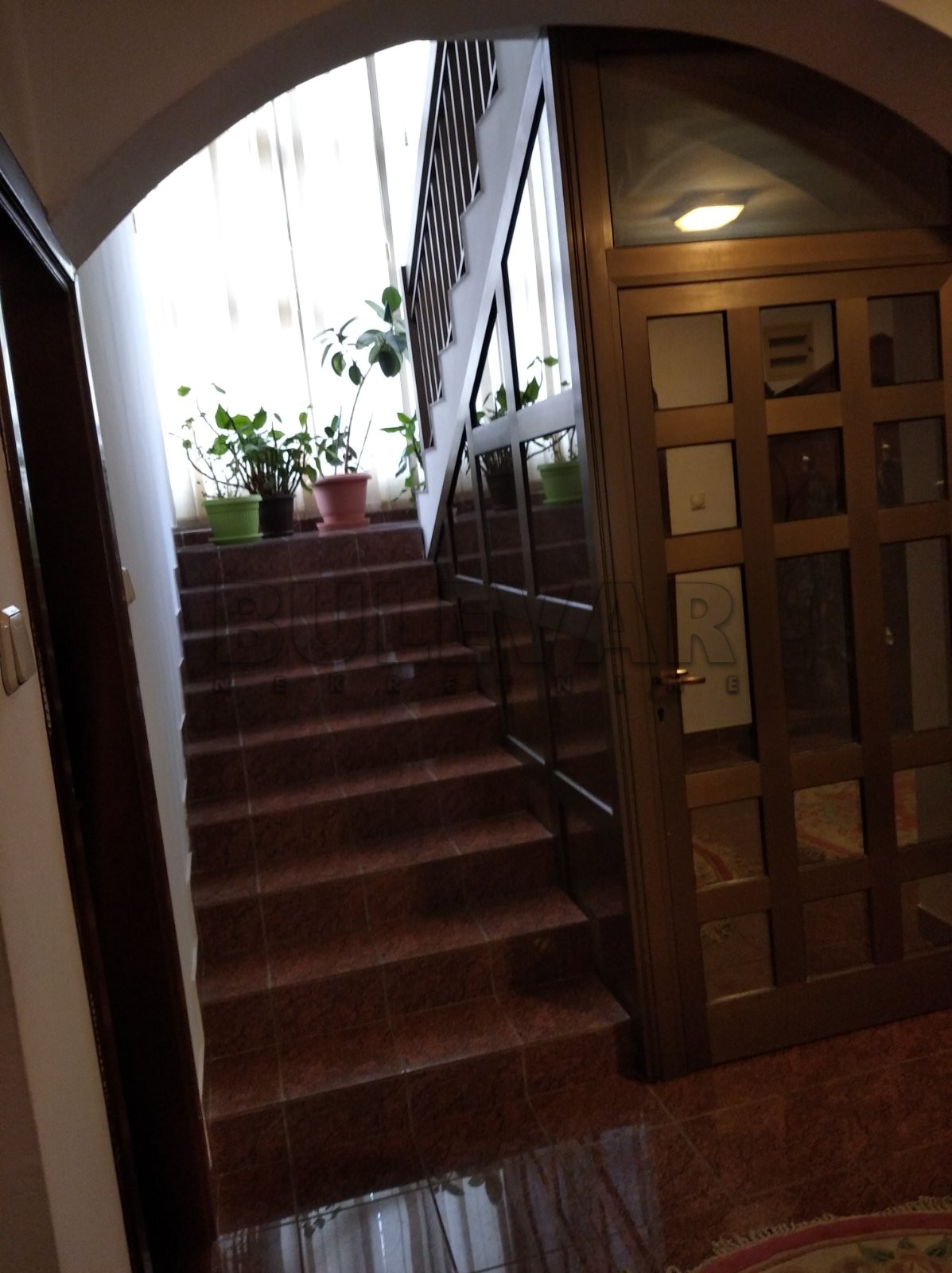 četvorosobna kuća, 561 m2, Palilula, Bubanjska ID: p-01086 10