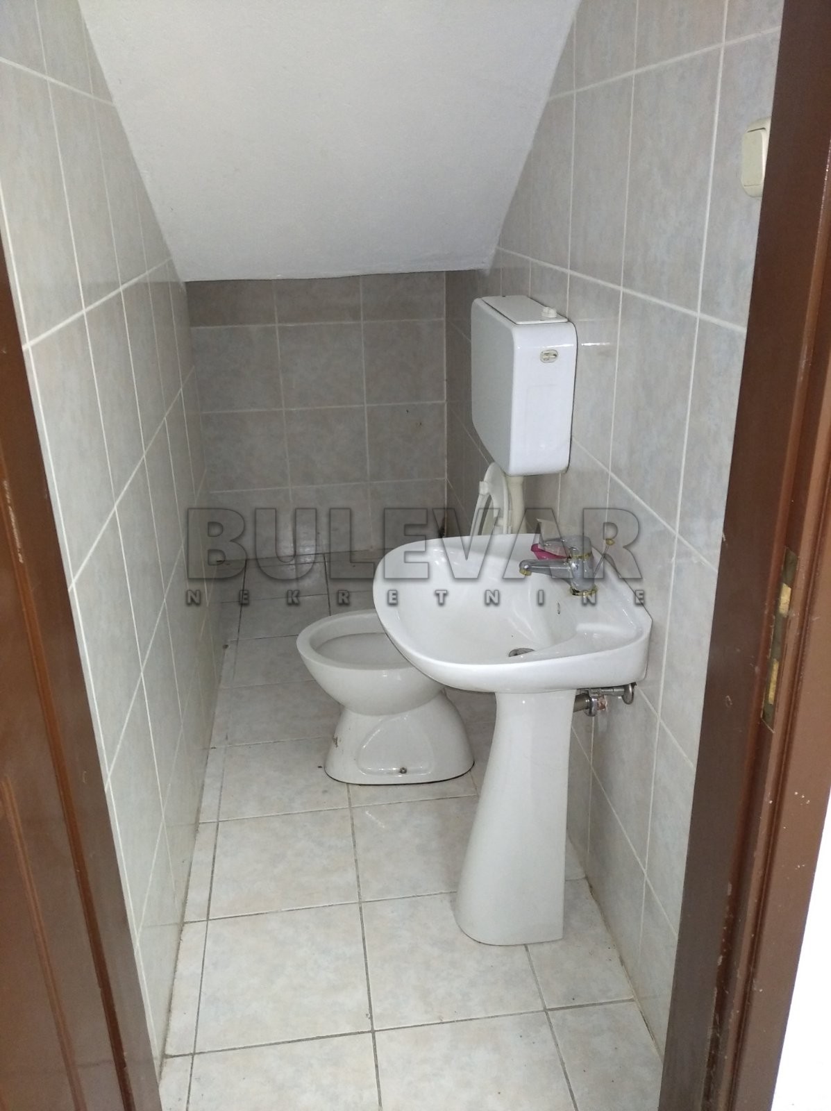 četvorosobna kuća, 561 m2, Palilula, Bubanjska ID: p-01086 39