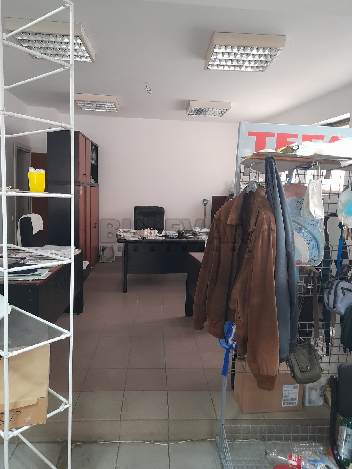 četvorosobna kuća, 570 m2, Centar, Cara Lazara ID: i-07197 7