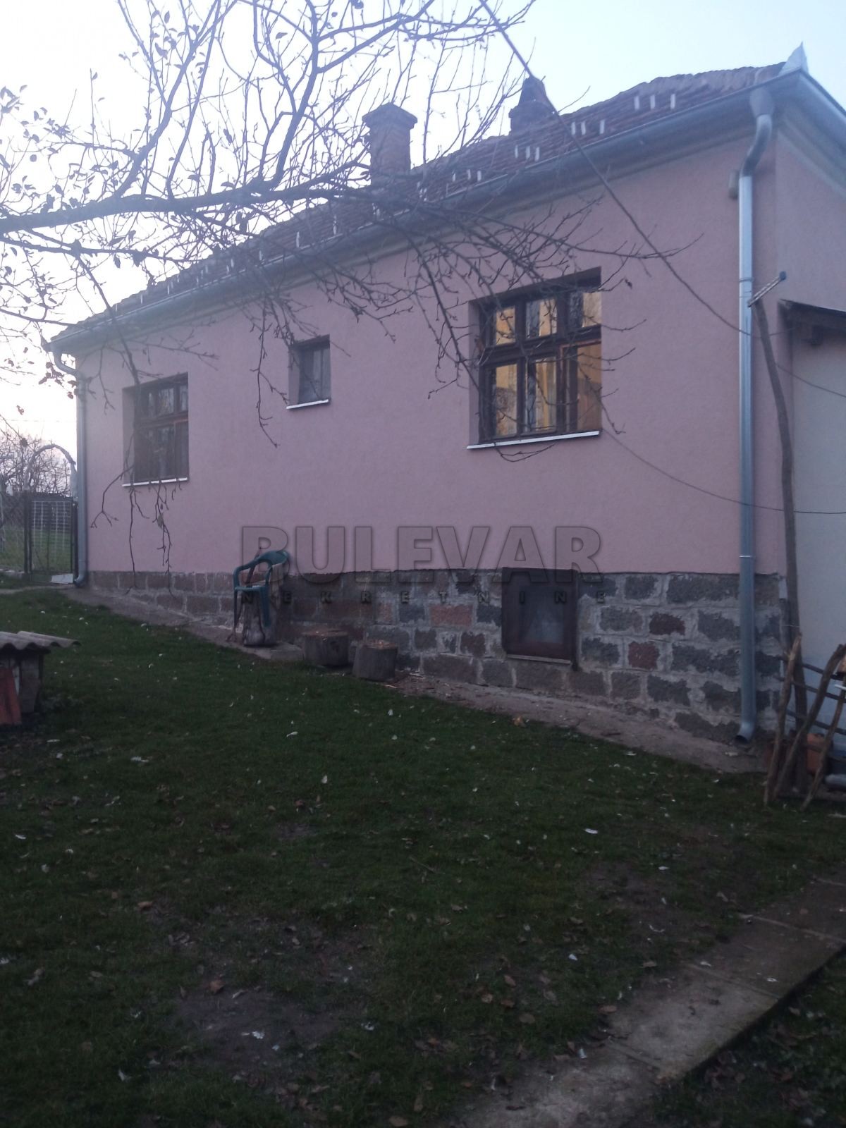 četvorosobna kuća, 65 m2, Knić, Knić ID: p-07369 10